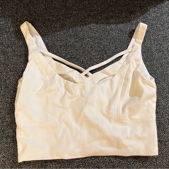 White Bendeyan Crop Top - Picture 1 of 3